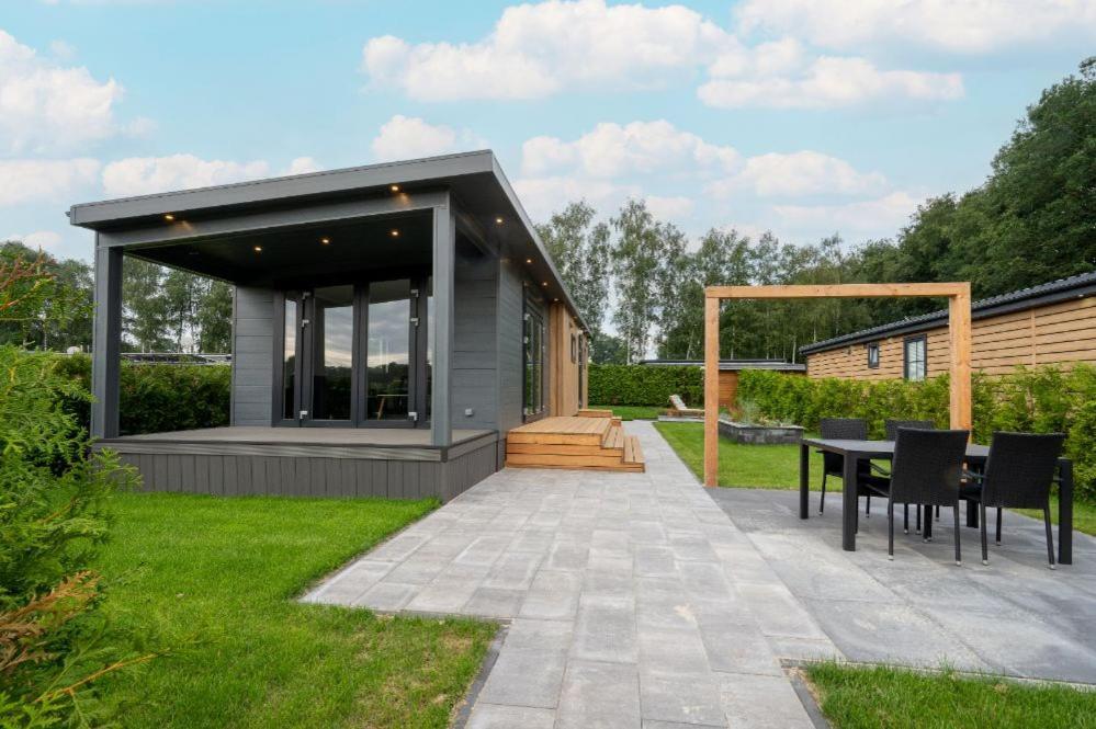 Recreatiepark Maas En Bos Hotel Wellerlooi Екстериор снимка
